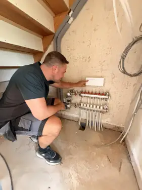 Click Here To Enlarge This Photo Of Heatmiser Multi-Zone Wiring Center Installation